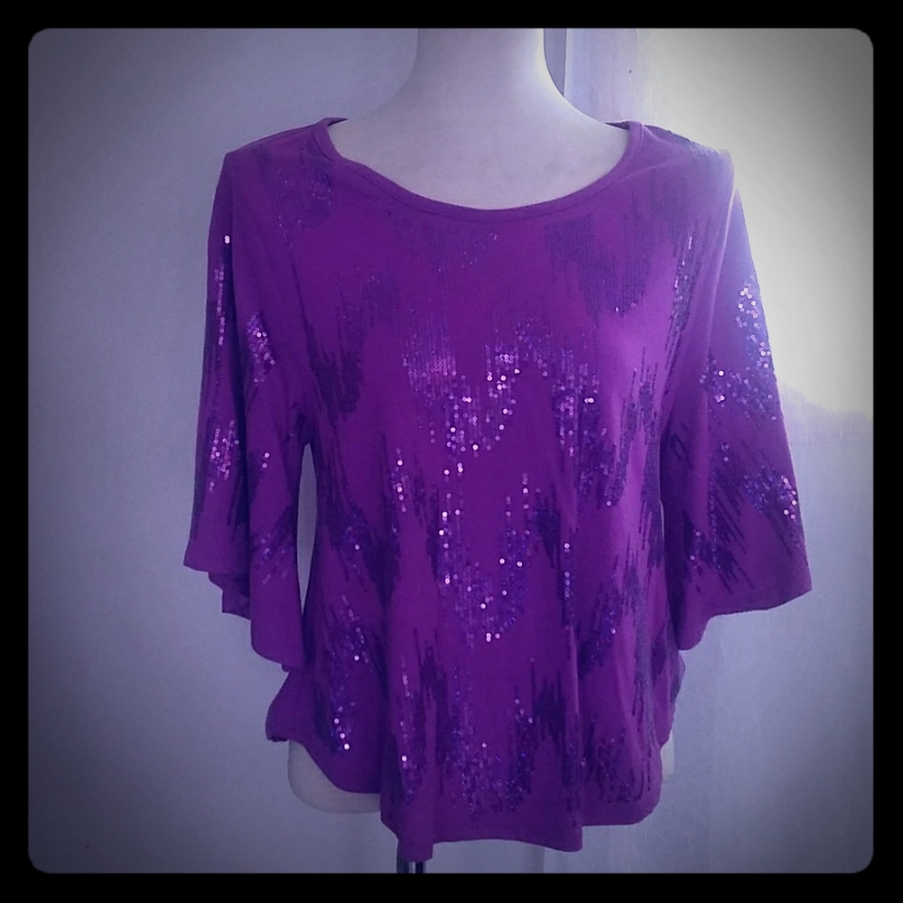Sequin front top